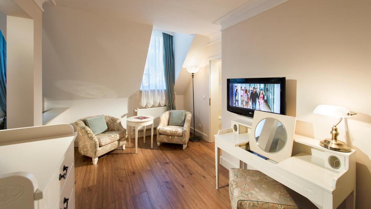 Palmenwald Schwarzwaldhof, Bw Signature Collection 4*